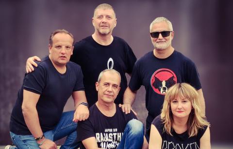 #Demo amb Go Faster a La Capsa